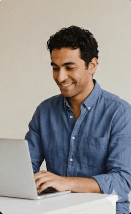 Tutor teaching a live session on Ostazi